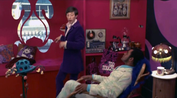 Smashing Time (1967): pop art, arredi e oggettistica in stile Sixties