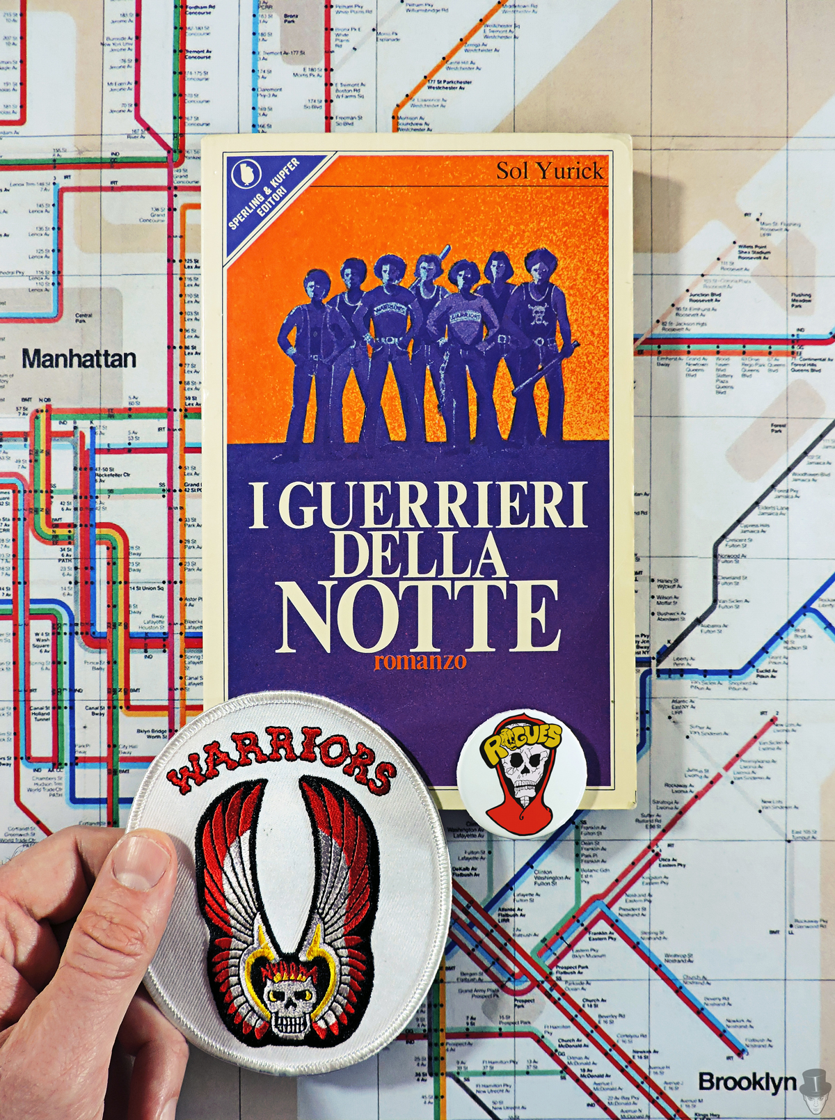 Il libro "I guerrieri della notte" di Sol Yurick, prima edizione italiana
