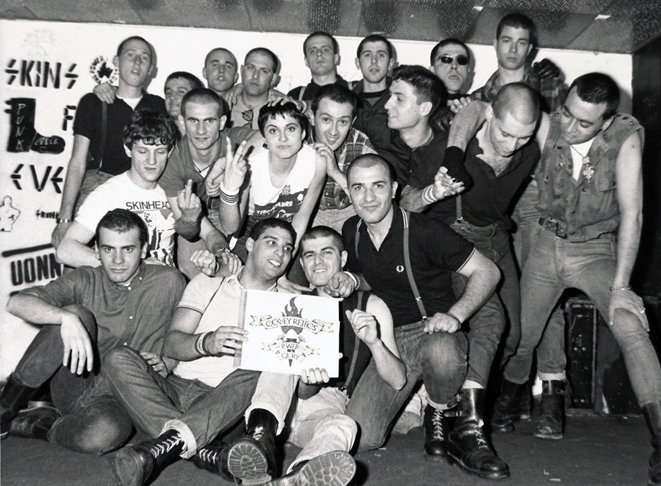 Skinhead e skinhead girl al Uonna Club di Roma